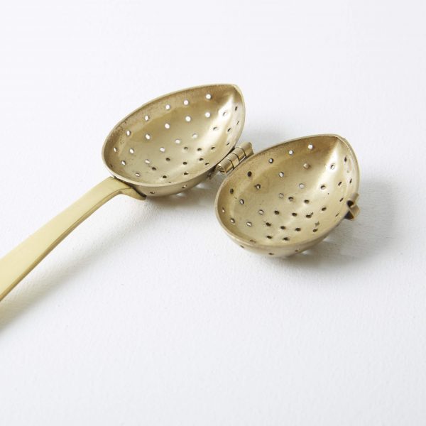 VINTAGE GOLD TEA INFUSER - Image 2