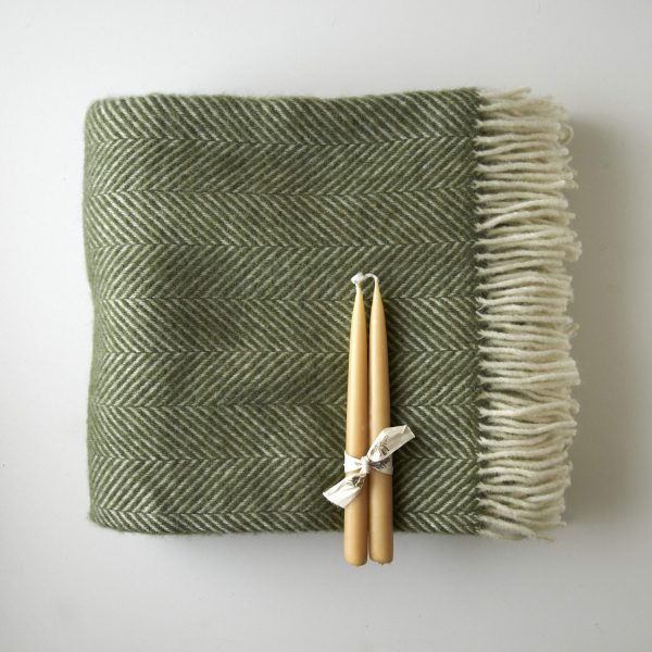 OLIVE FISHBONE WOOL THROW - Image 2