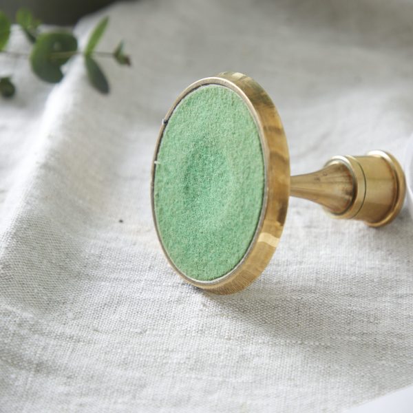 FELT BOTTOMED BRASS CANDLESTICK HOLDER - Image 4